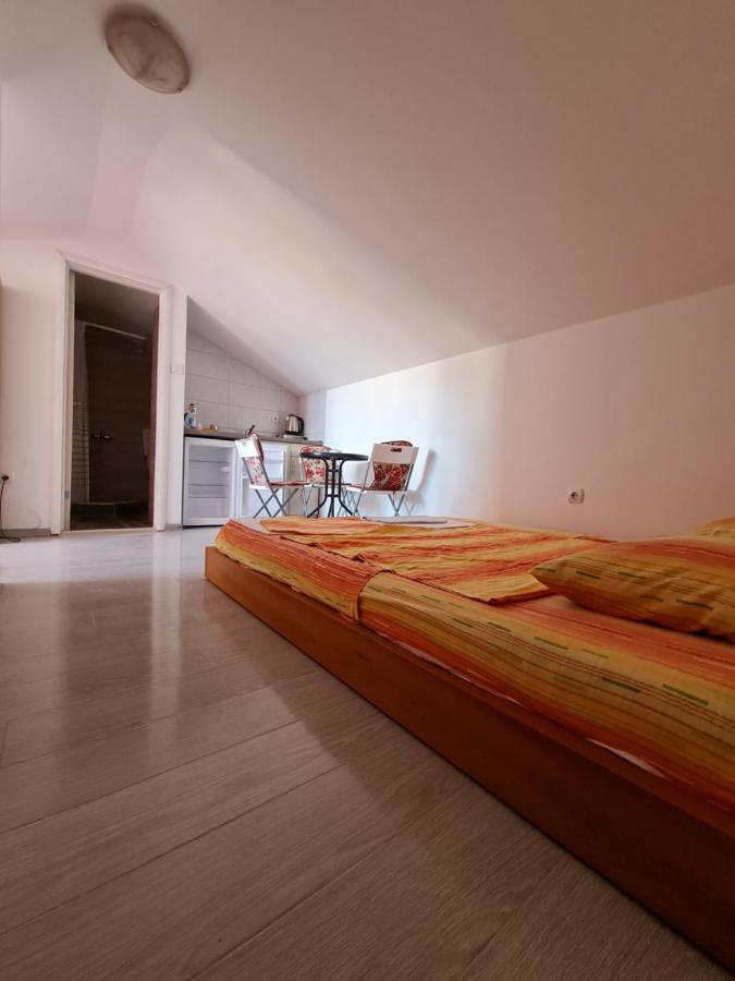 Hibiscus Guest House Budva Eksteriør billede